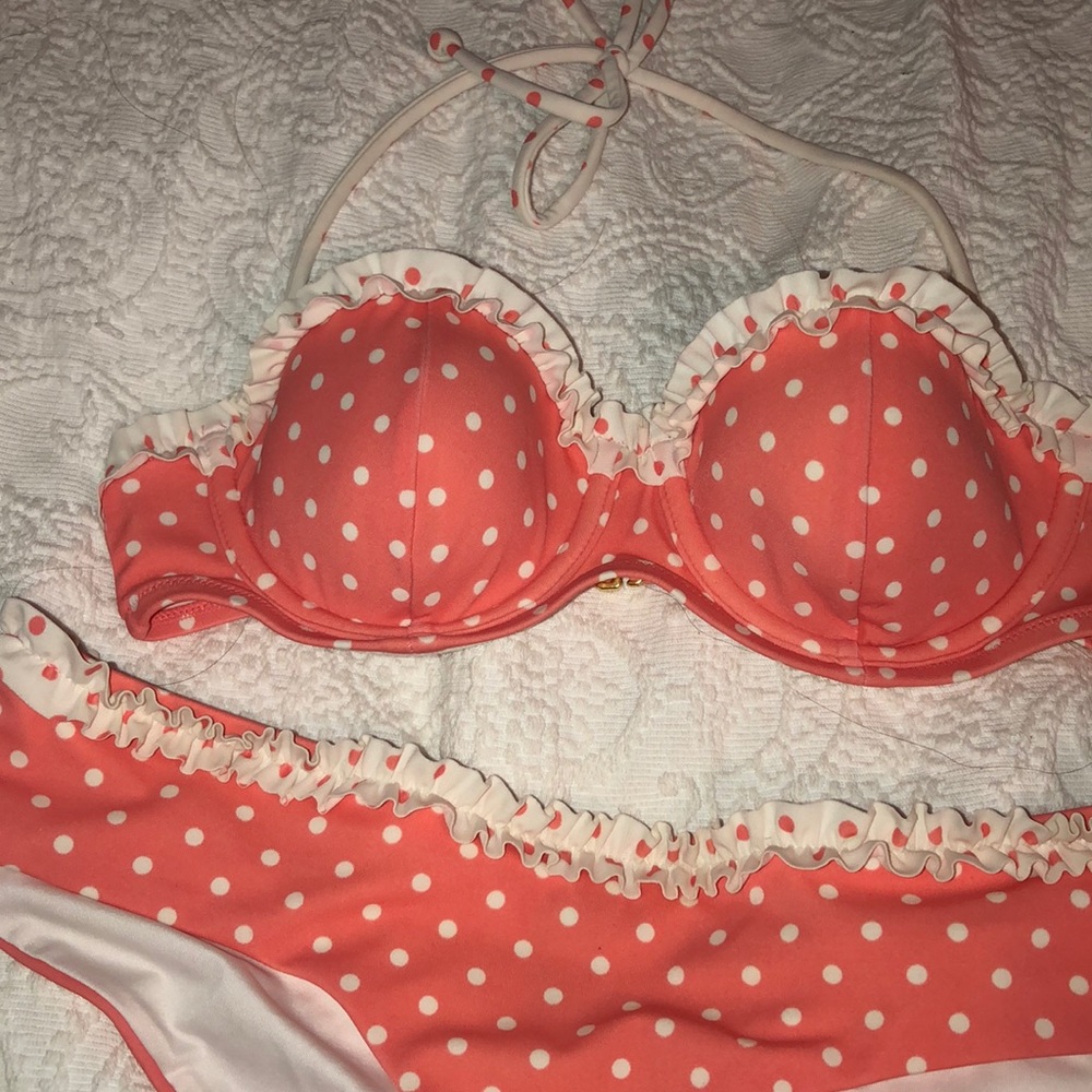 Pin up inspired bikini